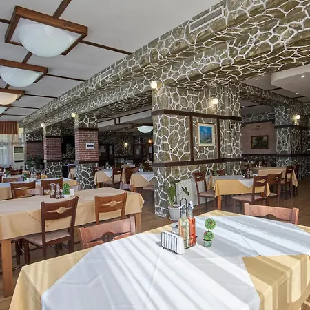 Хотел Balneohotel